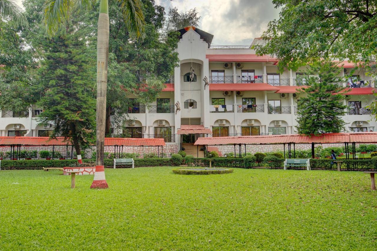 Khanvel Resort Сілвасса Екстер'єр фото